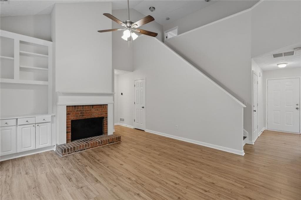 3 bedroom, 3 bathroom, 1,740 sq ft single family residence for sale at 3130 Windsor Gate Run Run, Duluth, GA 30096 — photo 4