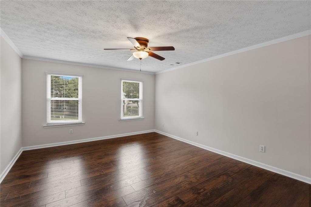 3 bedroom, 3 bathroom, 1,740 sq ft single family residence for sale at 3130 Windsor Gate Run Run, Duluth, GA 30096 — photo 9