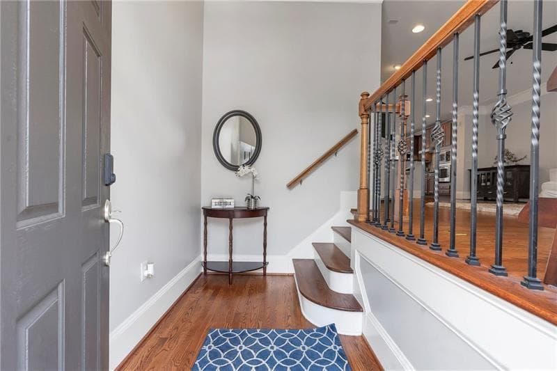 4 bedroom, 4 bathroom, 2,741 sq ft townhouse for sale at 2690 Derby Walk, Atlanta, GA 30319 — photo 5