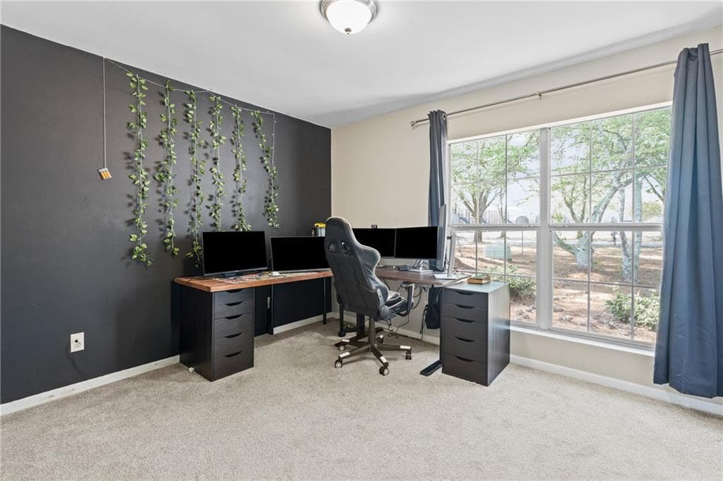 2 bedroom, 2 bathroom, 1,162 sq ft condominium for sale at 547 Picketts Bend Circle, Marietta, GA 30008 — photo 10