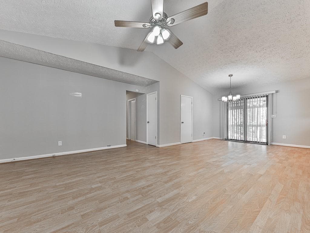 3 bedroom, 2 bathroom single family residence for sale at 5506 Vaughn Road, Woodstock, GA 30188 — photo 5