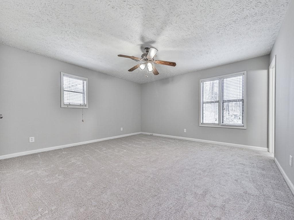 3 bedroom, 2 bathroom single family residence for sale at 5506 Vaughn Road, Woodstock, GA 30188 — photo 10