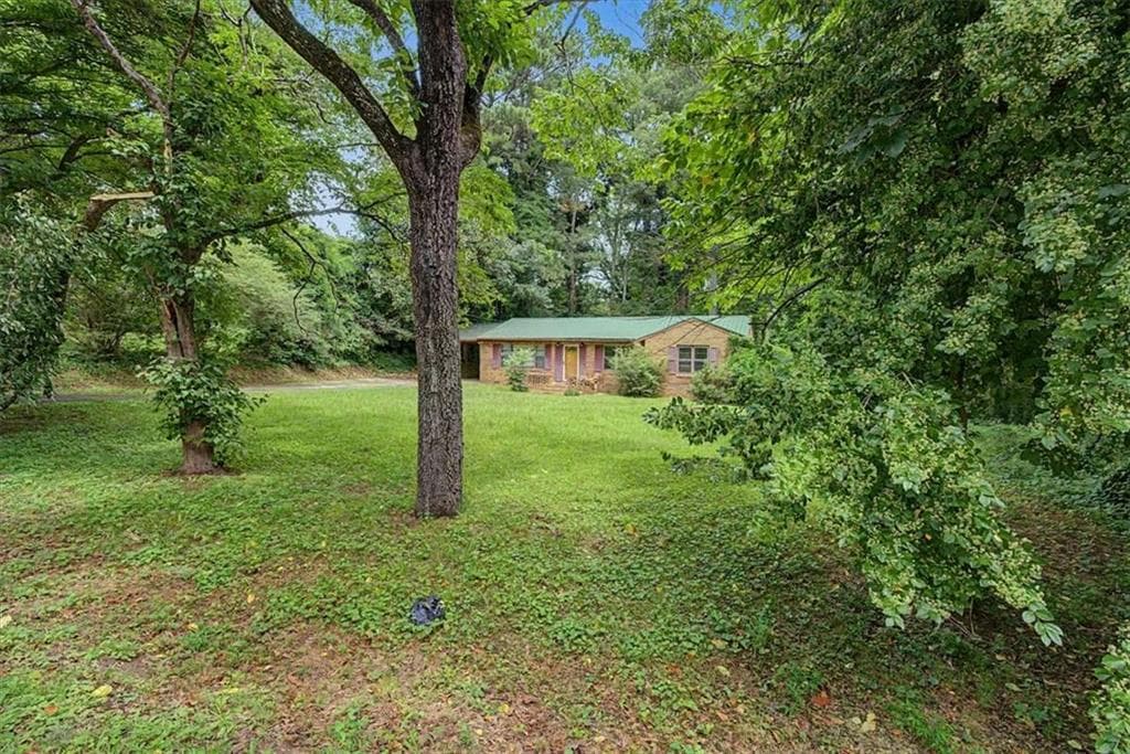 3 bedroom, 2 bathroom, 1,230 sq ft single family residence for sale at 606 Carrollton Street, Bremen, GA 30110 — photo 3