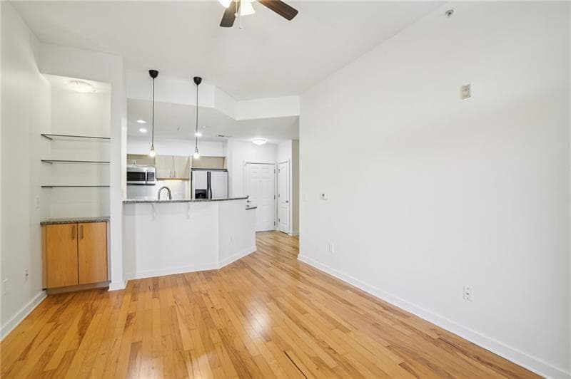 2 bedroom, 2 bathroom, 1,117 sq ft condominium for rent at 390 17th Street 6009, Atlanta, GA 30363 for $2,000 a month — photo 5