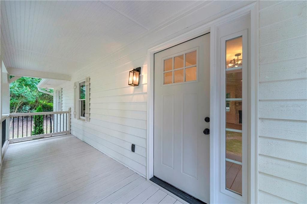 4 bedroom, 3 bathroom, 2,392 sq ft single family residence for sale at 2910 Hamilton Road, Cumming, GA 30041 — photo 8