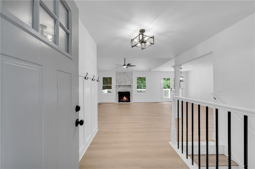 4 bedroom, 3 bathroom, 2,392 sq ft single family residence for sale at 2910 Hamilton Road, Cumming, GA 30041 — photo 9