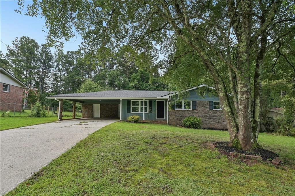 3 bedroom, 2 bathroom, 1,183 sq ft single family residence under contract at 103 Marty Lane, Dallas, GA 30132