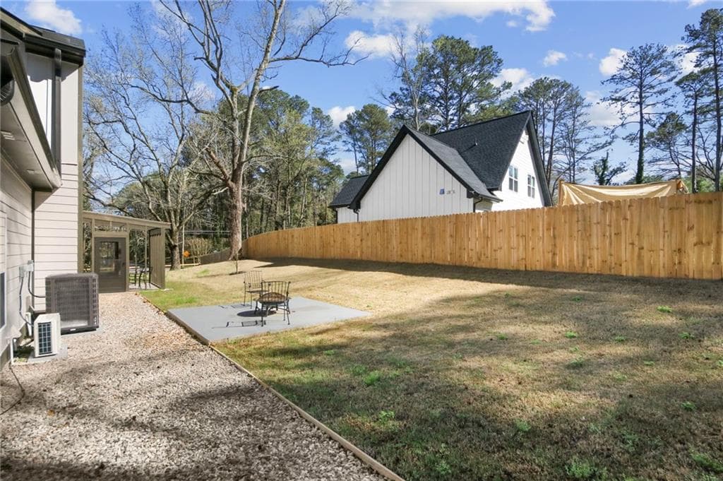 4 bedroom, 4 bathroom, 3,500 sq ft single family residence for sale at 2257 Barge Road, Atlanta, GA 30331 — photo 8
