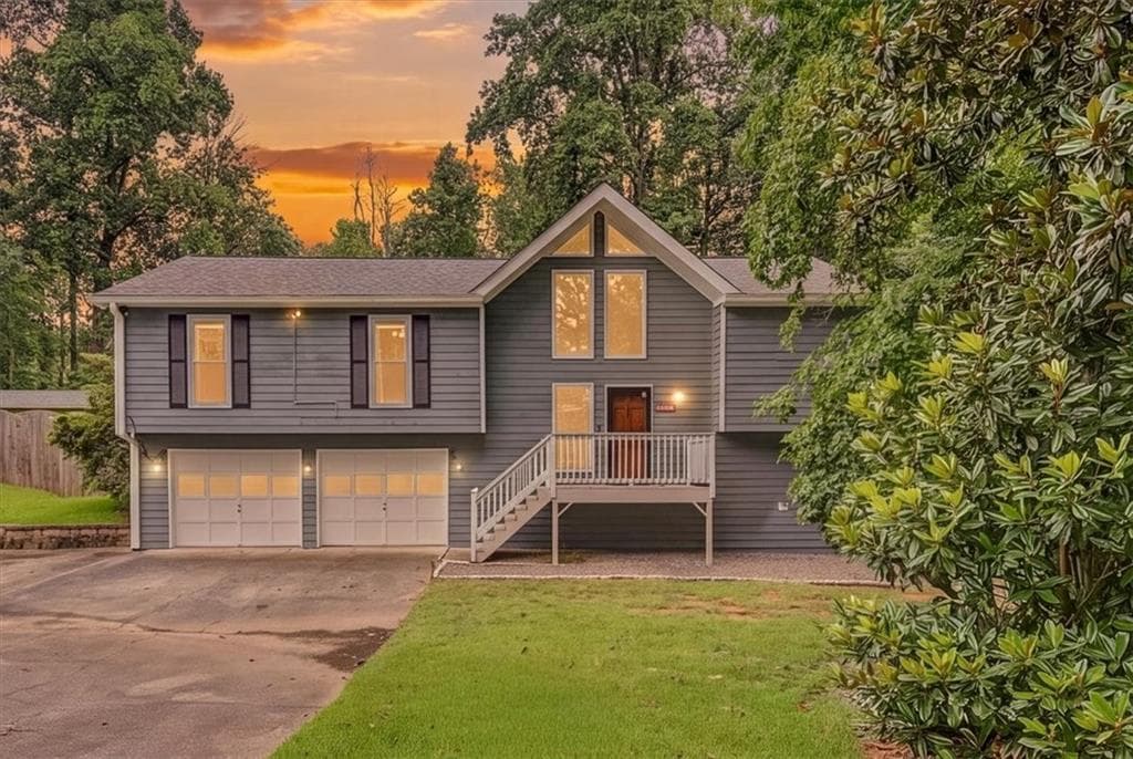4 bedroom, 3 bathroom, 2,619 sq ft single family residence for sale at 1046 Washington Avenue, Woodstock, GA 30188