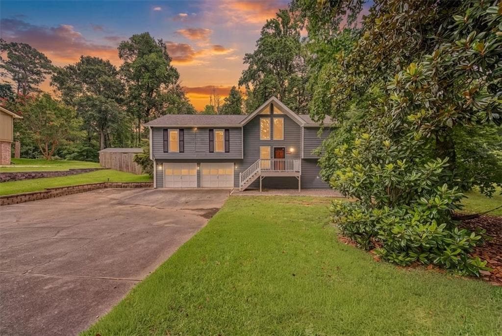 4 bedroom, 3 bathroom, 2,619 sq ft single family residence for sale at 1046 Washington Avenue, Woodstock, GA 30188 — photo 2