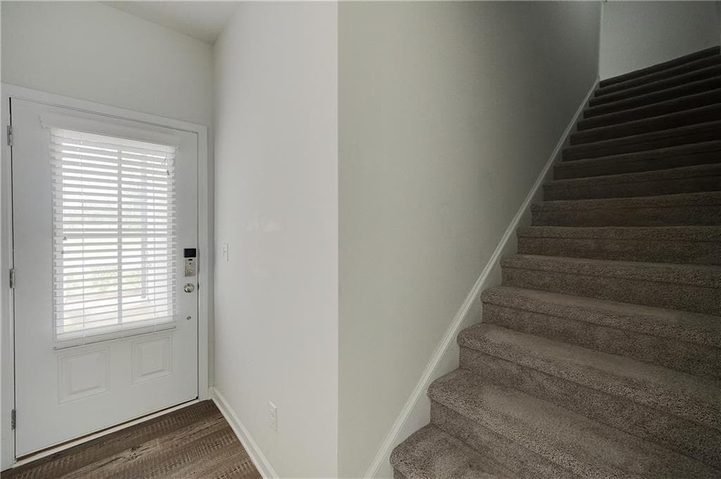 3 bedroom, 3 bathroom, 1,912 sq ft townhouse for rent at 5141 Sidney Square Drive, Flowery Branch, GA 30542 for $2,100 a month — photo 9
