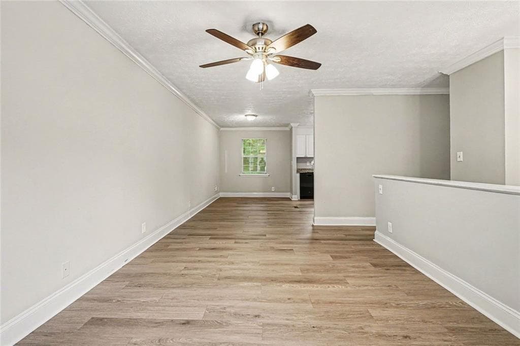 5 bedroom, 3 bathroom, 2,092 sq ft single family residence for sale at 2292 Wilkins Cove, Decatur, GA 30035 — photo 3