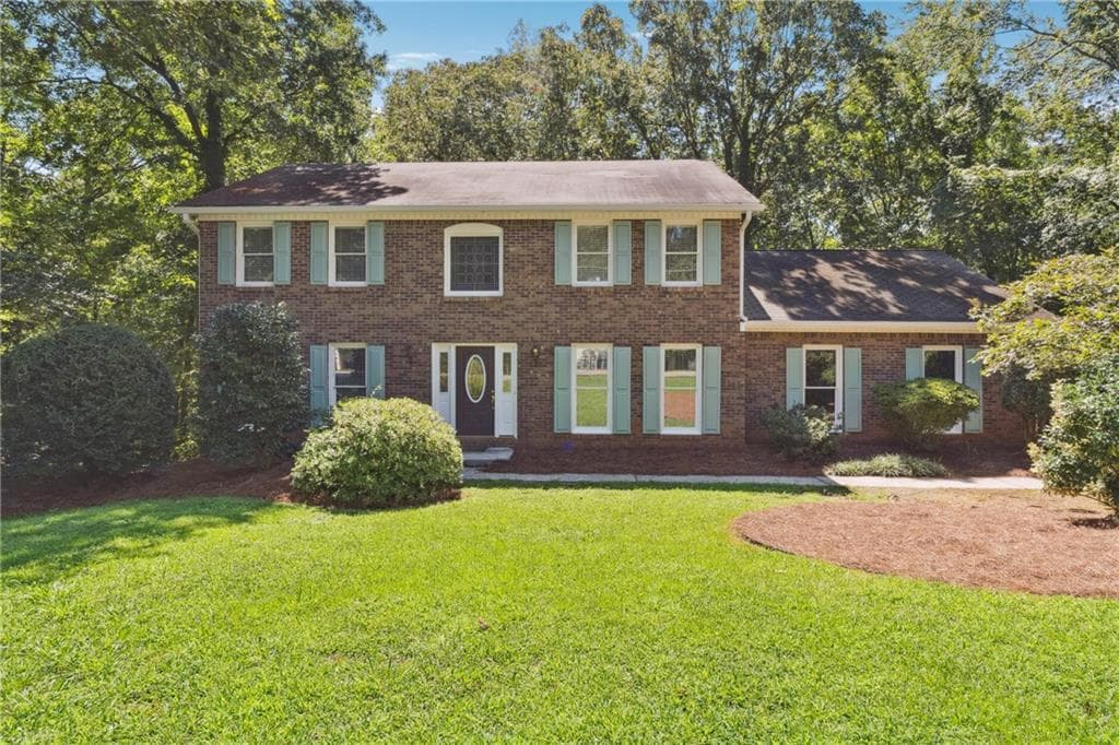 4 bedroom, 3 bathroom, 2,400 sq ft single family residence for rent at 3761 Ridge Road, Smyrna, GA 30080 for $2,900 a month — photo 1 of 27