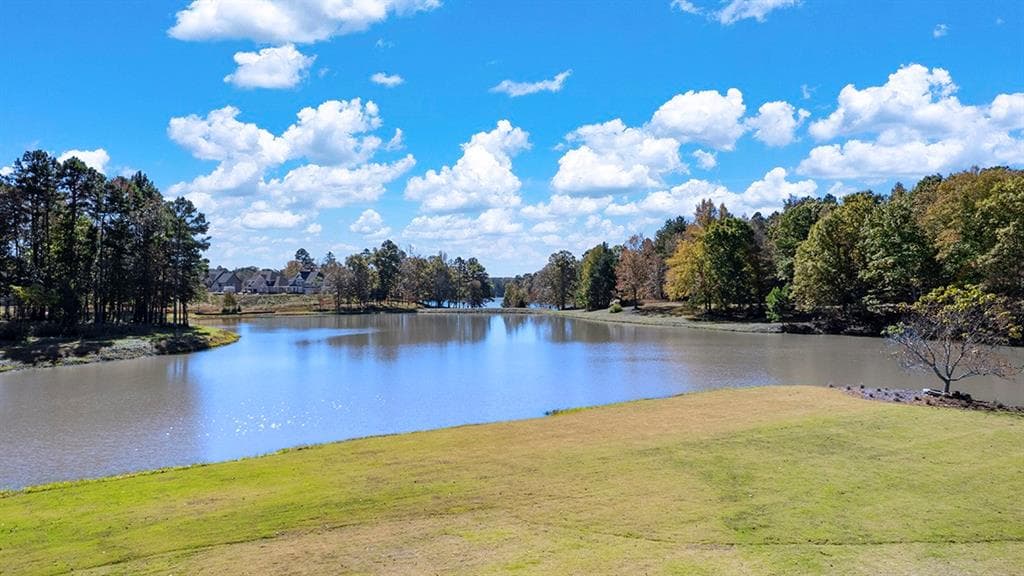 4 bedroom, 2 bathroom, 1,774 sq ft single family residence for sale at 570 Great Salt Lane, Hoschton, GA 30548 — photo 7