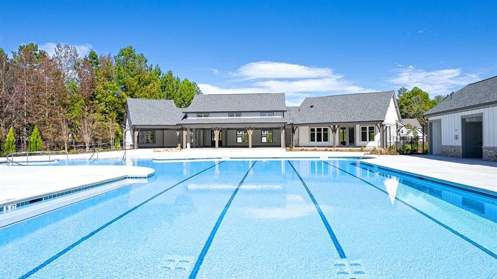 4 bedroom, 2 bathroom, 1,774 sq ft single family residence for sale at 570 Great Salt Lane, Hoschton, GA 30548 — photo 9