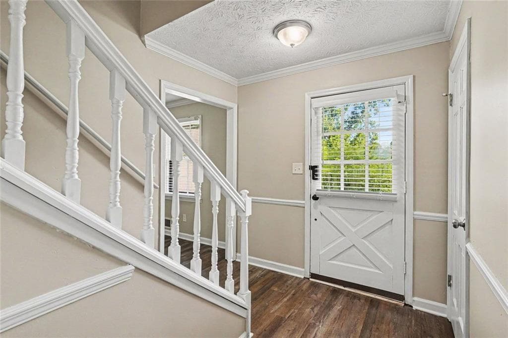 3 bedroom, 2 bathroom, 1,951 sq ft single family residence for sale at 7317 Deerwood Drive, Riverdale, GA 30296 — photo 5