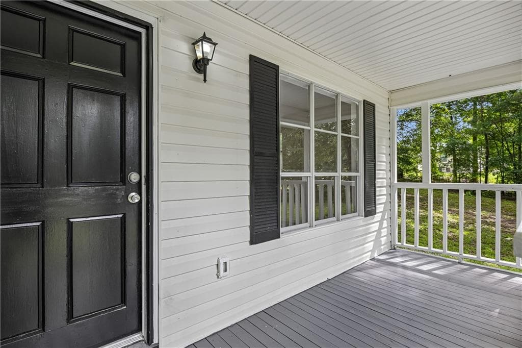 2 bedroom, 2 bathroom, 1,464 sq ft single family residence under contract at 161 Patrick Drive, Dallas, GA 30132 — photo 6