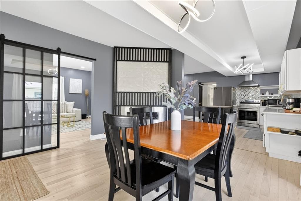 3 bedroom, 2 bathroom, 1,288 sq ft single family residence for sale at 670 Federal Terrace, Atlanta, GA 30315 — photo 8
