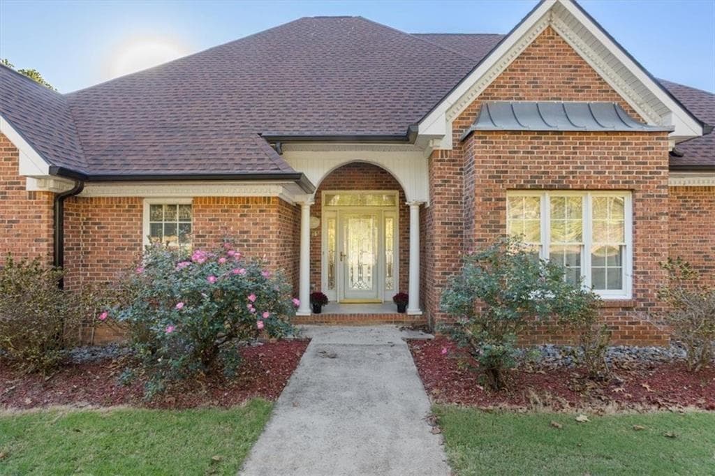 6 bedroom, 5 bathroom, 8,000 sq ft single family residence for sale at 55 Rocky Circle, White, GA 30184 — photo 5