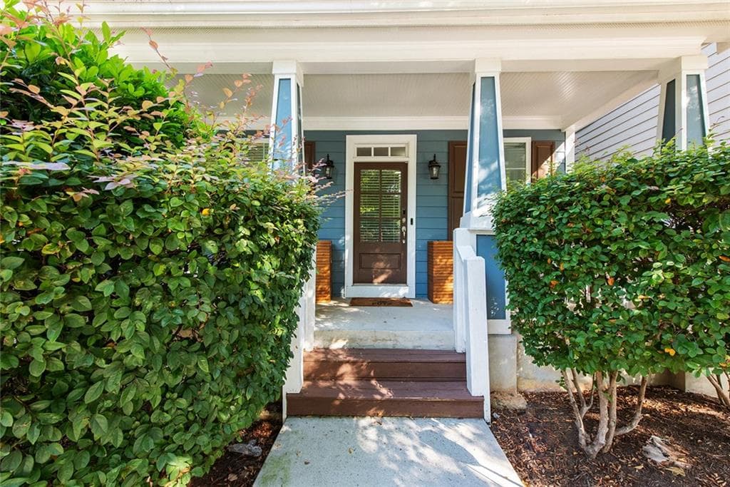 3 bedroom, 4 bathroom, 1,840 sq ft single family residence for sale at 1732 Habershal Road, Atlanta, GA 30318 — photo 5