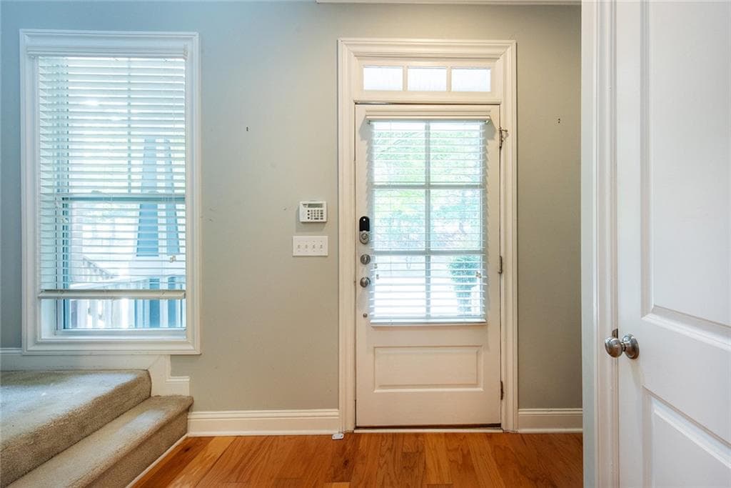 3 bedroom, 4 bathroom, 1,840 sq ft single family residence for sale at 1732 Habershal Road, Atlanta, GA 30318 — photo 6
