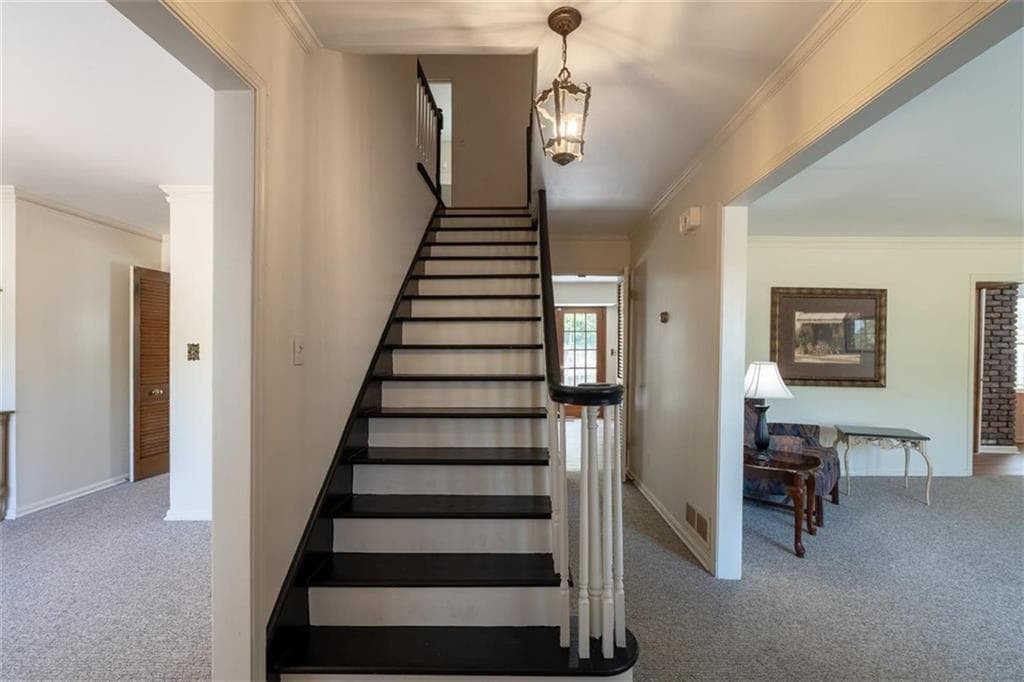 4 bedroom, 4 bathroom, 2,739 sq ft single family residence under contract at 3648 Calumet Road, Decatur, GA 30034 — photo 3