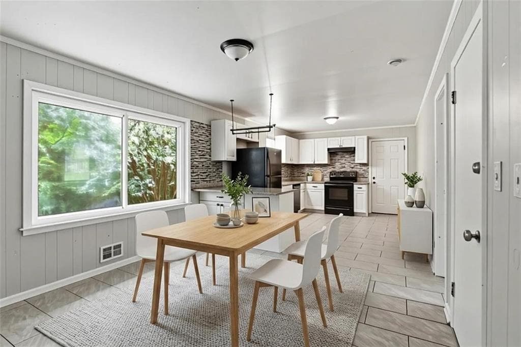 4 bedroom, 3 bathroom, 1,813 sq ft single family residence for sale at 1760 Danrich Drive, Decatur, GA 30032 — photo 5