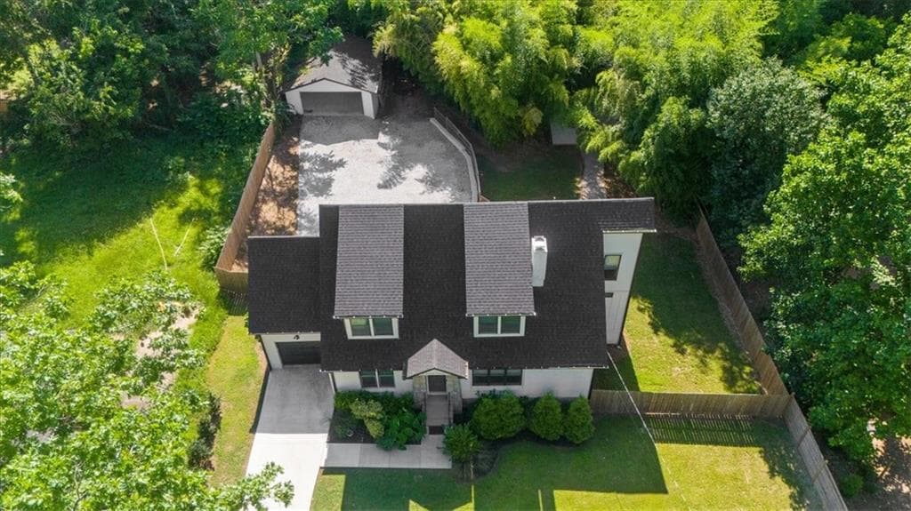 4 bedroom, 5 bathroom, 2,550 sq ft single family residence under contract at 2309 Second Avenue, Decatur, GA 30032 — photo 2