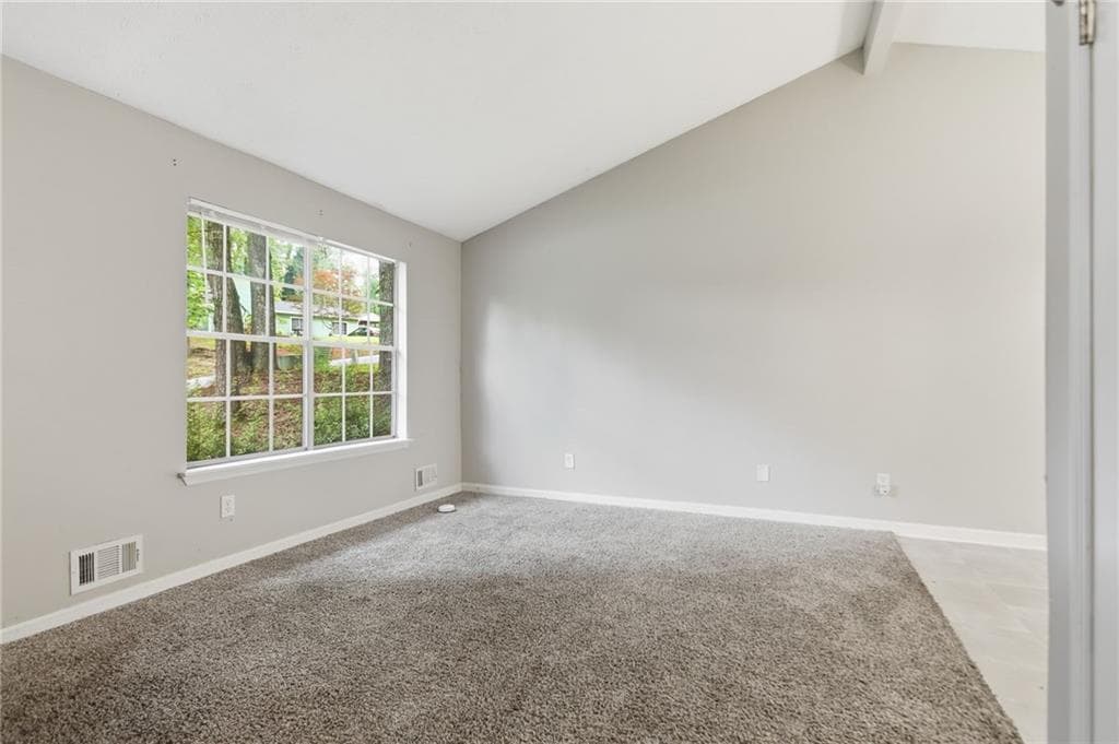 3 bedroom, 2 bathroom, 1,030 sq ft single family residence under contract at 5516 Liberty Road, Union City, GA 30291 — photo 9