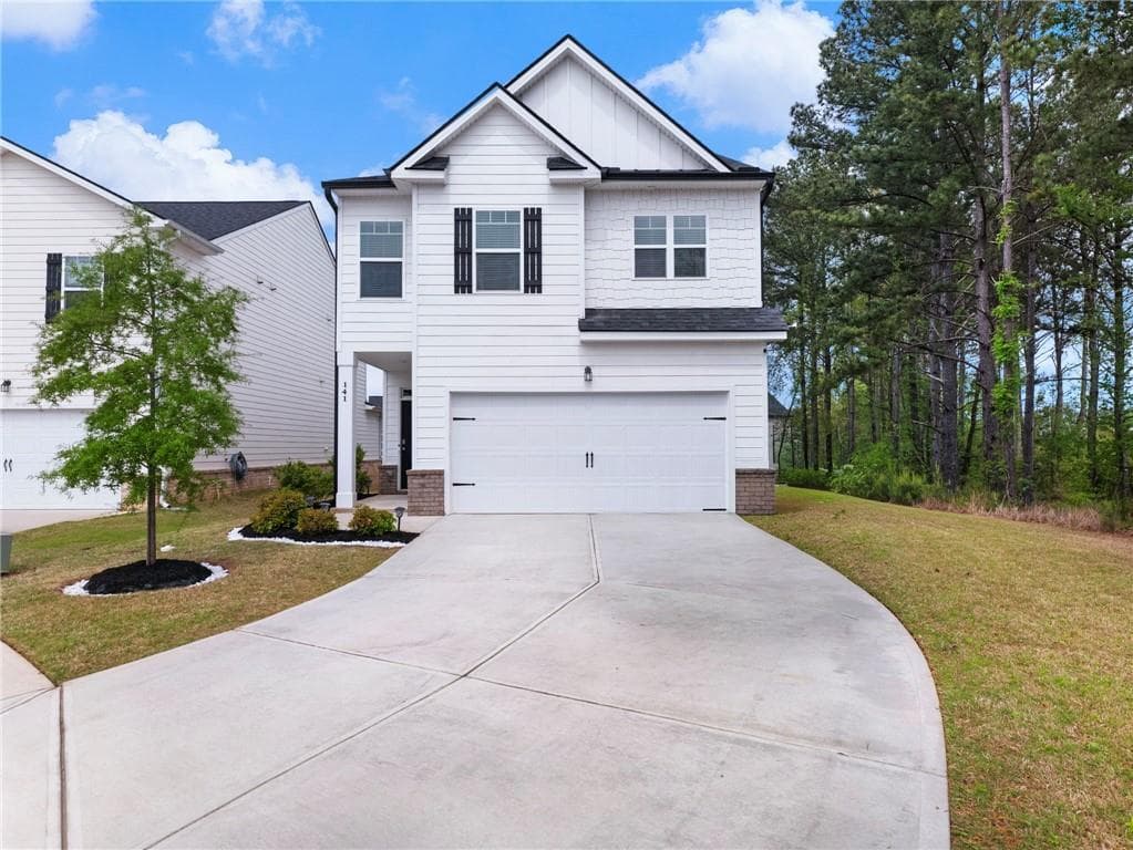 4 bedroom, 3 bathroom, 2,030 sq ft single family residence for sale at 141 Gaston Court, Hoschton, GA 30548 — photo 1 of 56