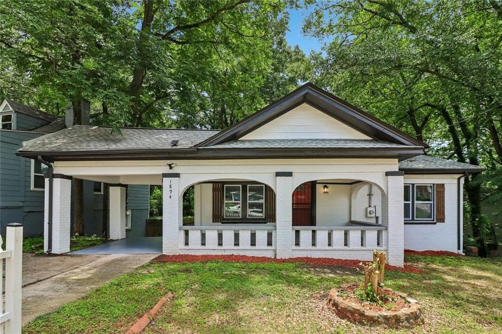 4 bedroom, 3 bathroom, 1,472 sq ft single family residence under contract at 1894 Dunlap Avenue, Atlanta, GA 30344 — photo 2
