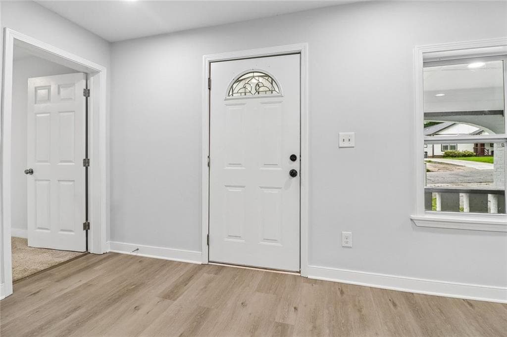 4 bedroom, 3 bathroom, 1,472 sq ft single family residence under contract at 1894 Dunlap Avenue, Atlanta, GA 30344 — photo 8
