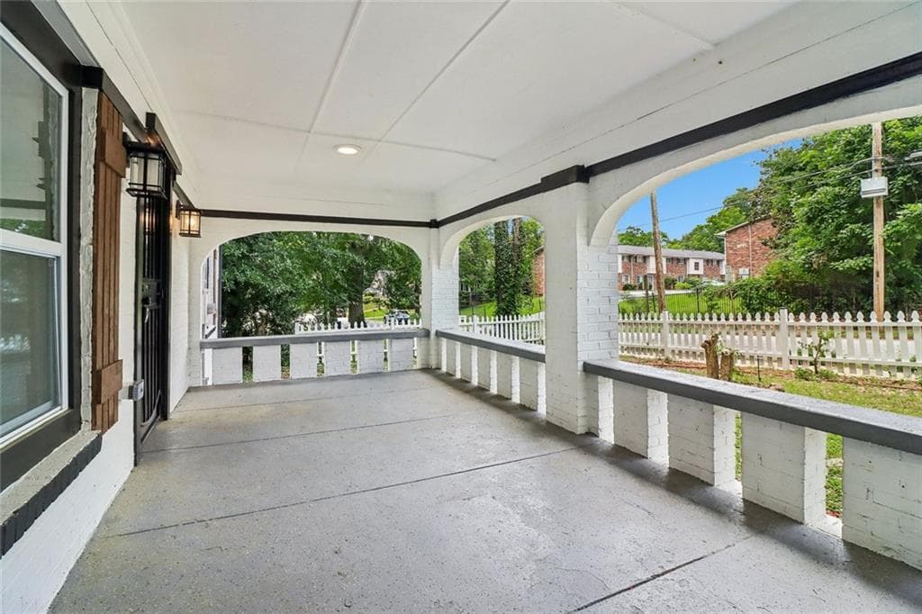 4 bedroom, 3 bathroom, 1,472 sq ft single family residence under contract at 1894 Dunlap Avenue, Atlanta, GA 30344 — photo 5