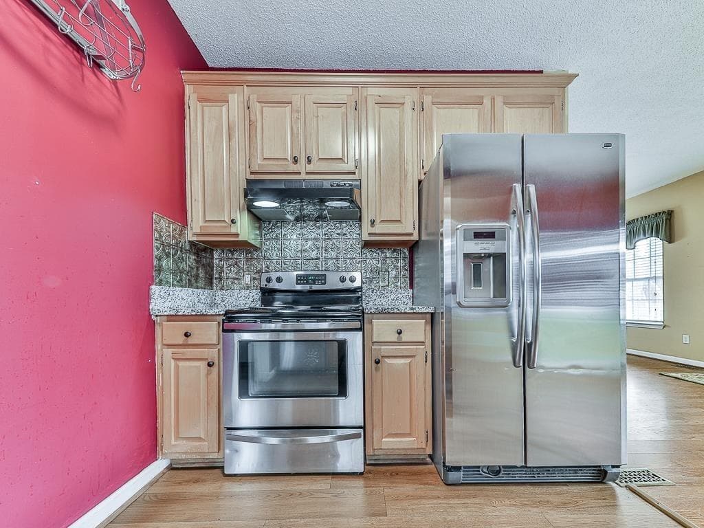 3 bedroom, 2 bathroom, 1,509 sq ft single family residence for sale at 1450 Athens Avenue, Atlanta, GA 30310 — photo 5