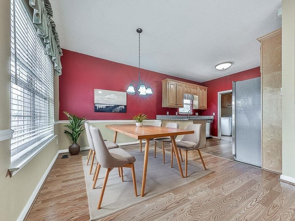 3 bedroom, 2 bathroom, 1,509 sq ft single family residence for sale at 1450 Athens Avenue, Atlanta, GA 30310 — photo 6