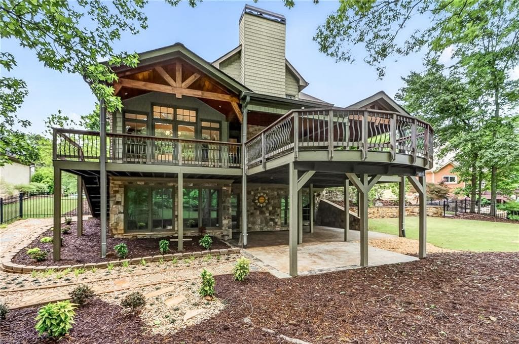 5 bedroom, 4 bathroom, 4,927 sq ft single family residence for sale at 3628 Blakeford Club Drive, Marietta, GA 30062 — photo 4