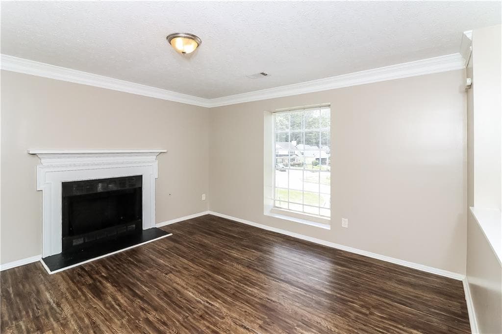 3 bedroom, 2 bathroom, 1,416 sq ft single family residence for sale at 2606 Foxhall Way, Atlanta, GA 30316 — photo 3