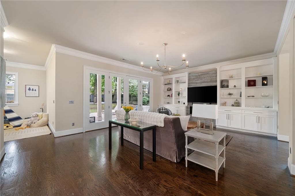 5 bedroom, 5 bathroom, 4,137 sq ft single family residence for sale at 2601 Stoland Drive, Brookhaven, GA 30319 — photo 6