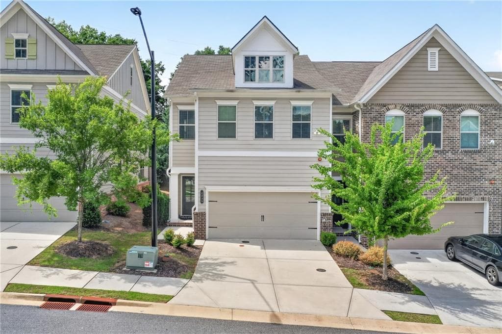3 bedroom, 3 bathroom, 2,152 sq ft townhouse sold at 1235 Herty Drive, Marietta, GA 30062