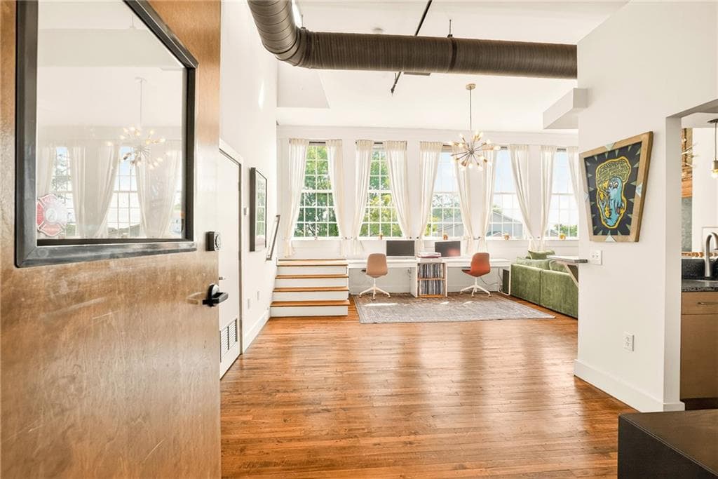 1 bedroom, 2 bathroom, 1,360 sq ft condominium for sale at 600 College Street 203, Hapeville, GA 30354 — photo 6