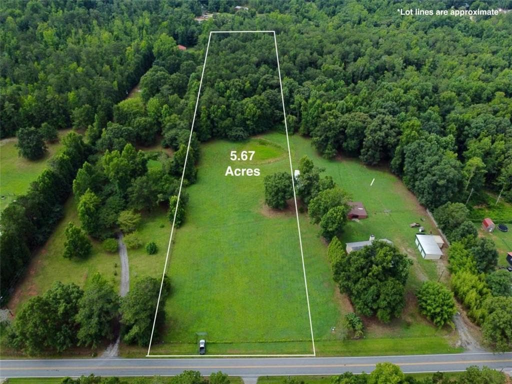 single family residence under contract at 130 Ballground Road, Covington, GA 30014