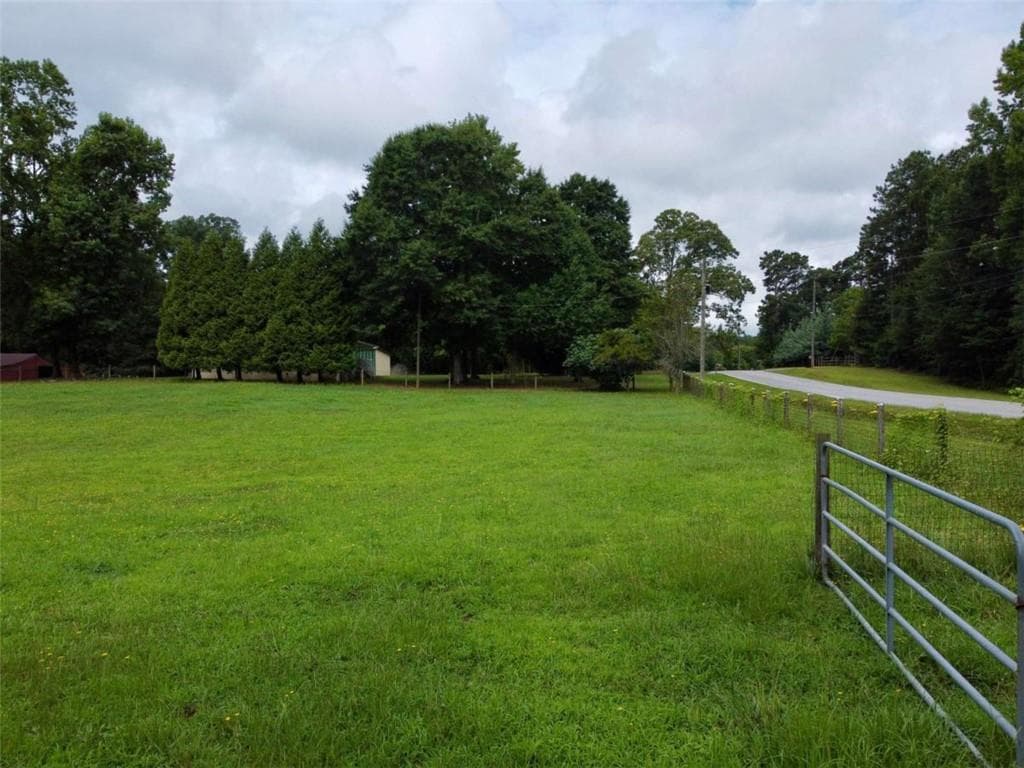 single family residence under contract at 130 Ballground Road, Covington, GA 30014 — photo 5