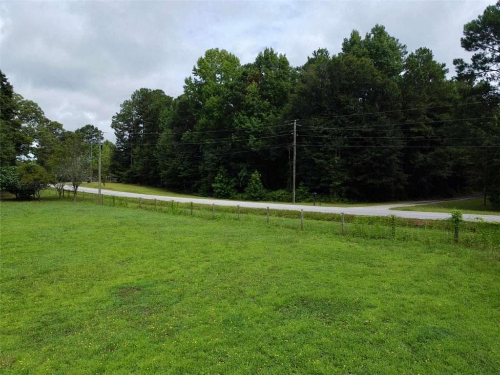 single family residence under contract at 130 Ballground Road, Covington, GA 30014 — photo 10