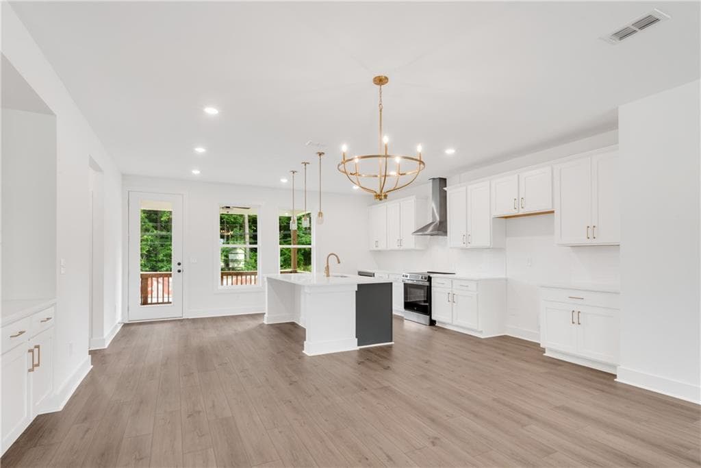 4 bedroom, 4 bathroom, 2,560 sq ft townhouse for sale at 2737 Hallwood Lane, Suwanee, GA 30024 — photo 6