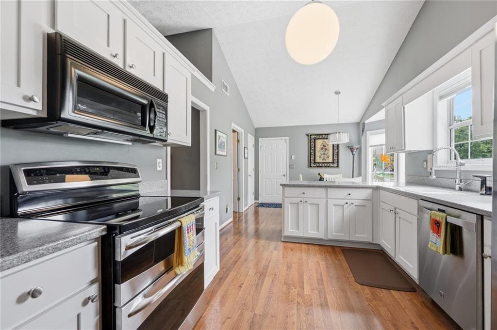 4935 Clara Mae Walk
