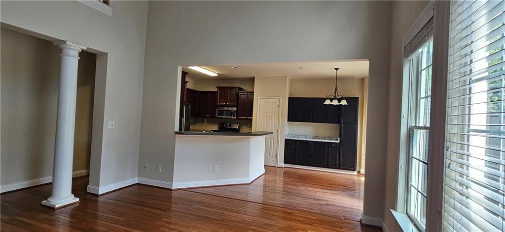 5 bedroom, 4 bathroom, 4,750 sq ft single family residence for rent at 647 Maple Grove Way, Marietta, GA 30066 for $4,000 a month — photo 8