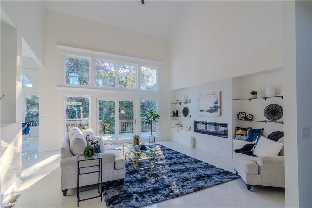 6 bedroom, 5 bathroom, 5,505 sq ft single family residence for rent at 4822 Chamblee Dunwoody Road, Atlanta, GA 30338 for $8,500 a month — photo 5