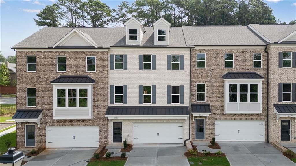 4 bedroom, 4 bathroom, 2,539 sq ft townhouse for sale at 2743 Hallwood Lane, Suwanee, GA 30024