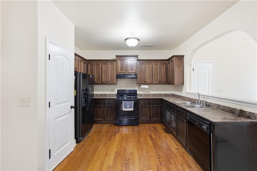 2 bedroom, 3 bathroom, 1,736 sq ft townhouse for sale at 390 Turtle Creek Drive, Winder, GA 30680 — photo 8