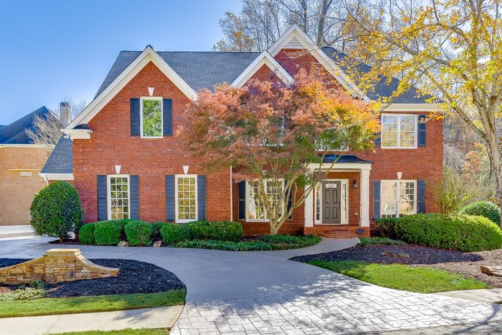 6 bedroom, 5 bathroom, 4,413 sq ft single family residence for sale at 2747 PATHVIEW Drive, Dacula, GA 30019